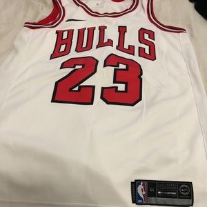 Nike michael jordan connect